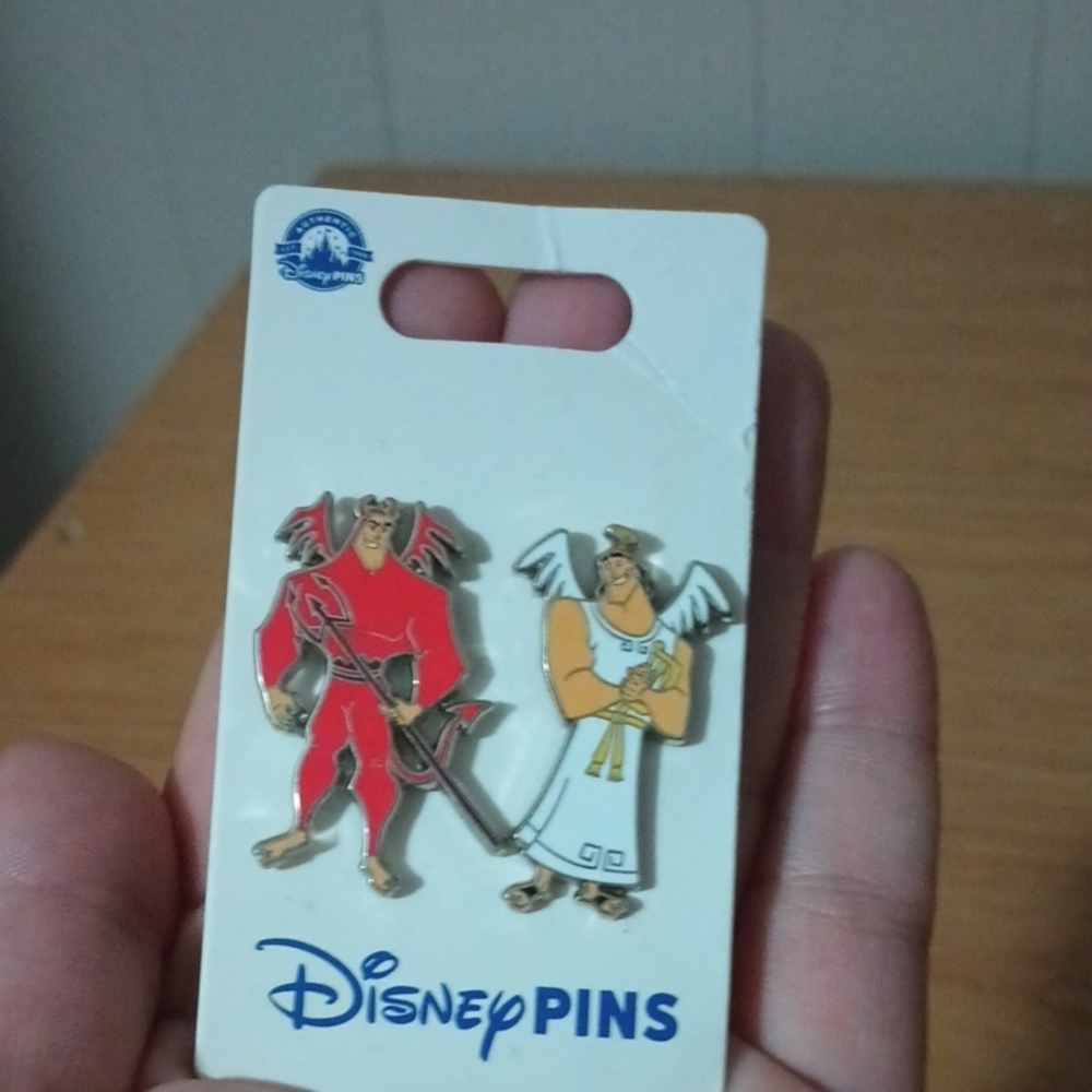 Disney Emperor's New Grove Angel And Devil Kronk Pins